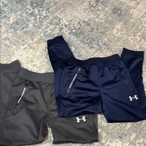 Under Armour Boys size 6, Black and Navy Joggers